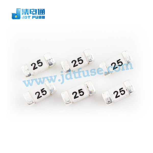 集電通2410型號貼片保險(xiǎn)絲